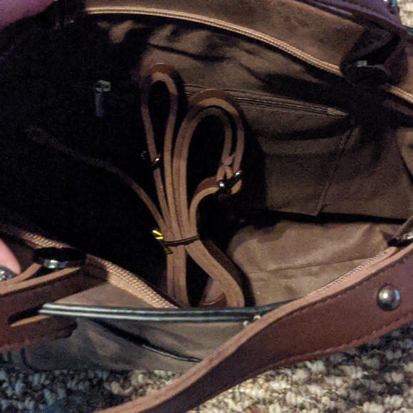 Purse - Picture 2 of 3